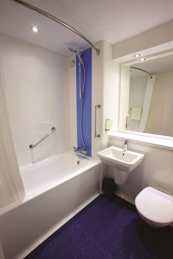 Travelodge Ilminster Bilik gambar
